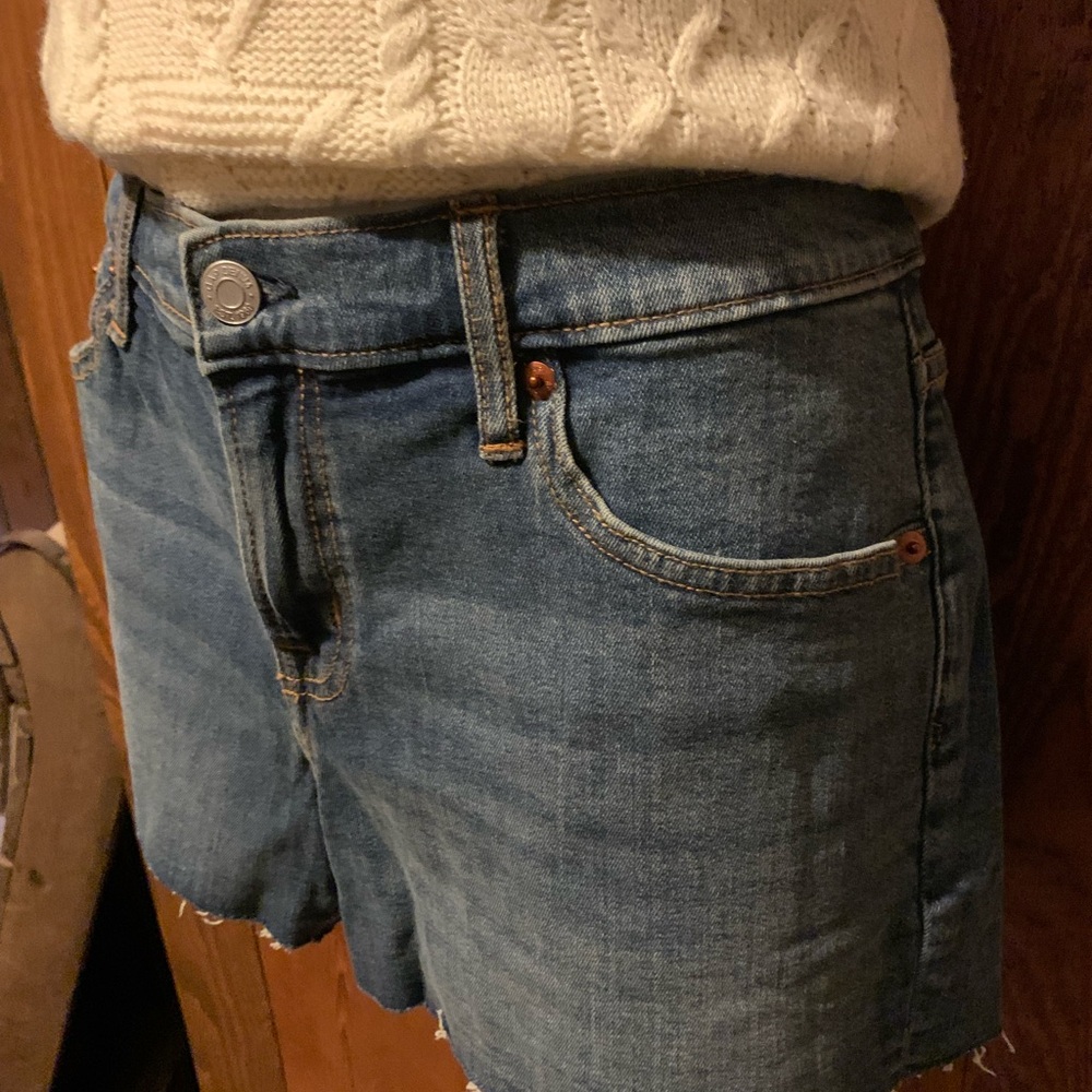 Gap Denim 3” Shorts - Picture 3 of 8